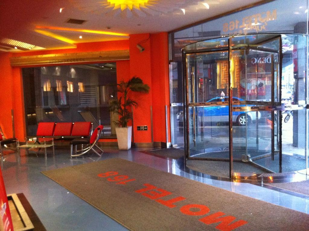 Motel168 Cishan Street שנגחאי מראה חיצוני תמונה